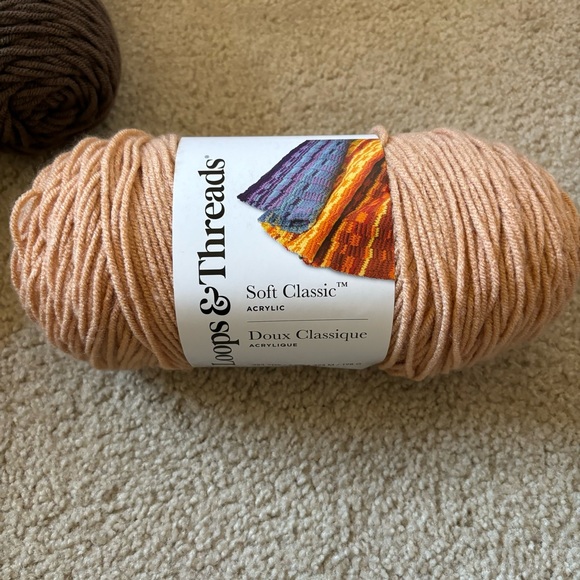 yarn - Picture 1 of 2